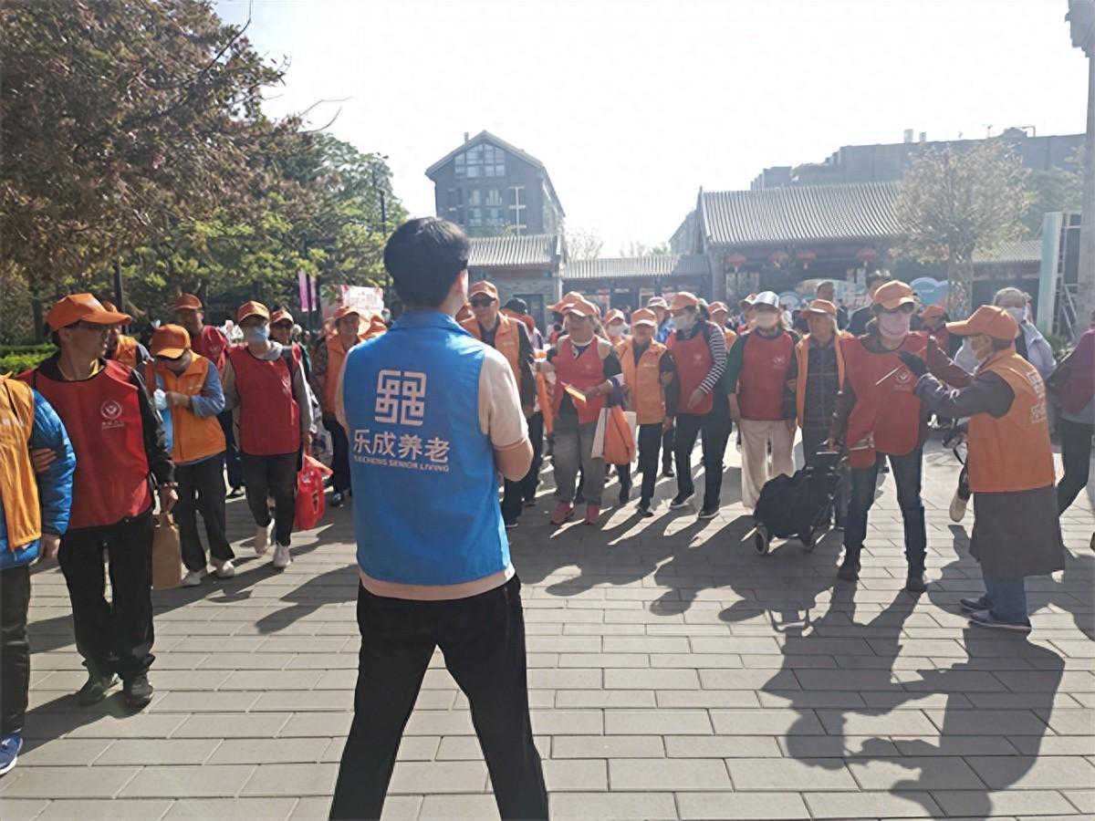 踏青游园·乐享春光