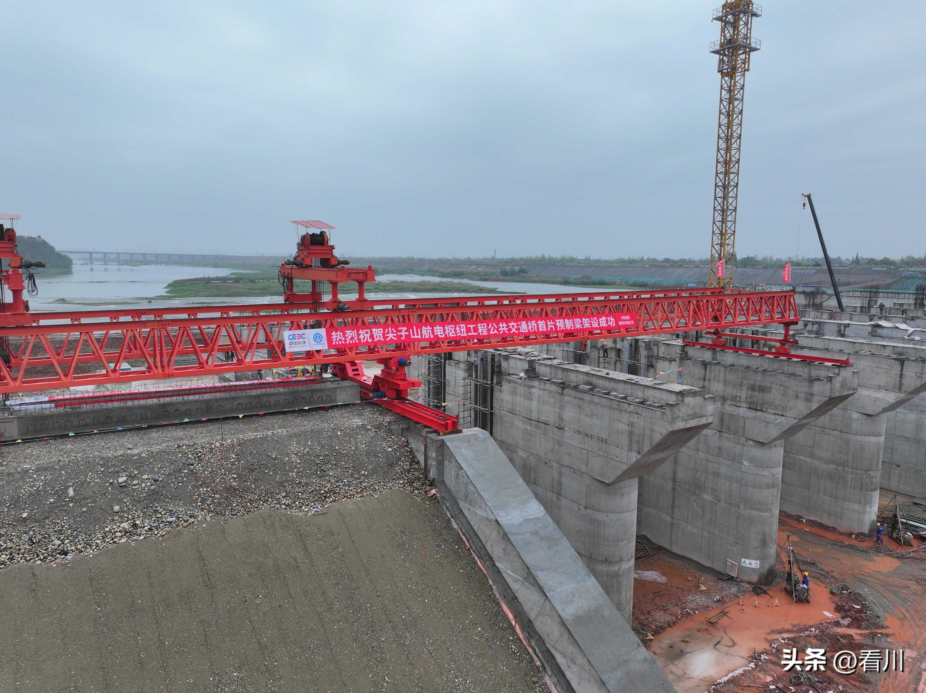 “版印江南”之美，杭州国家版本馆展中国版画版刻版本