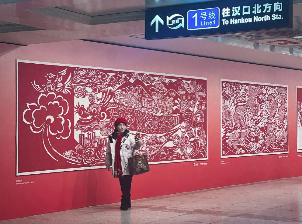 锦绣中国年丨龙元素“上新”看春节消费之变