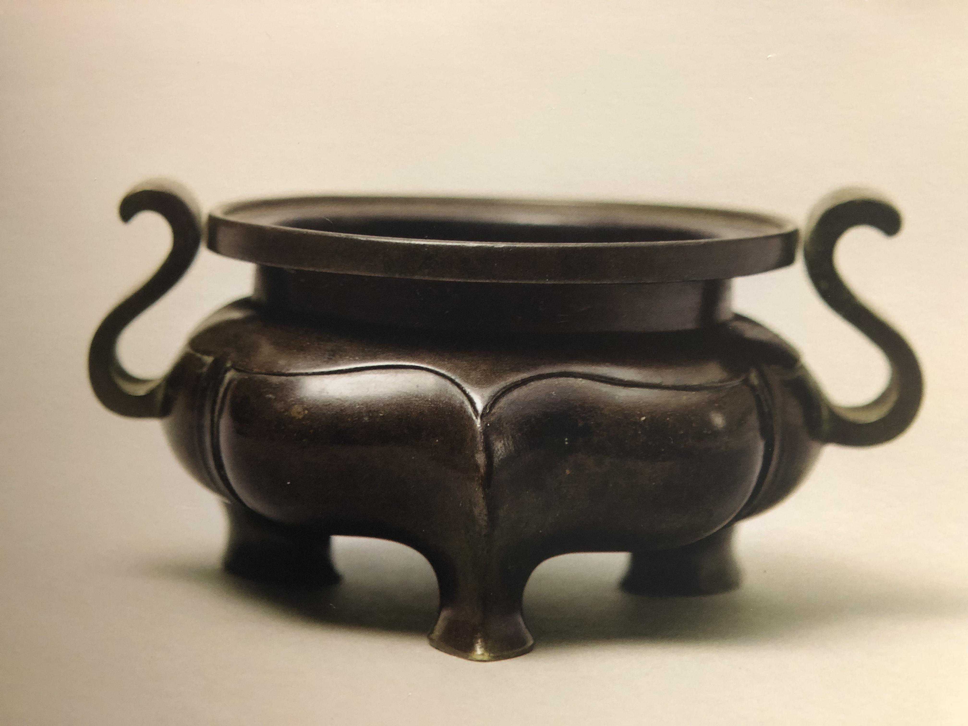 名器巡礼·清中期乾清宫款朝冠耳炉