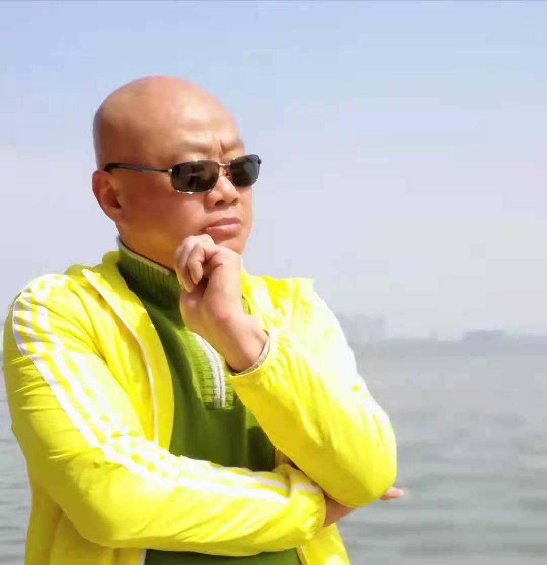 访徐州槐香斋书画院艺术顾问曹乘海老师