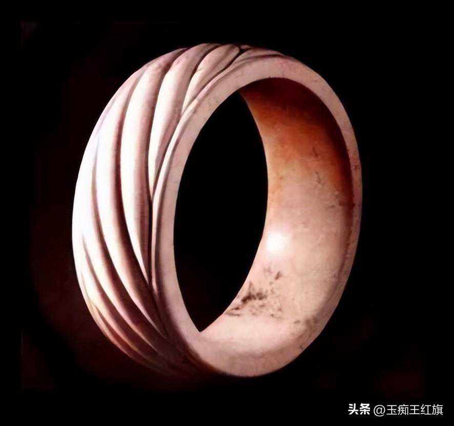 一种缠绵长久的纹饰,贯穿着玉器的发展史 一种缠绵长久的纹饰,贯穿着玉器的发展史