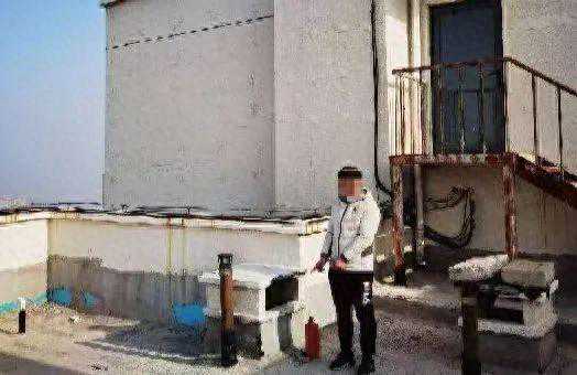 私装“黑广播”干扰民航安全！获刑十个月！