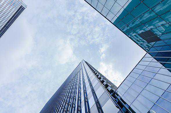 「荐读」一笔真情 一彻万融《一尺之笔》序言与后记