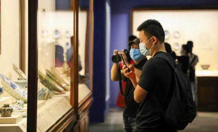 国博“浮槎万里”：近三百文物呈现古代陶瓷海上贸易