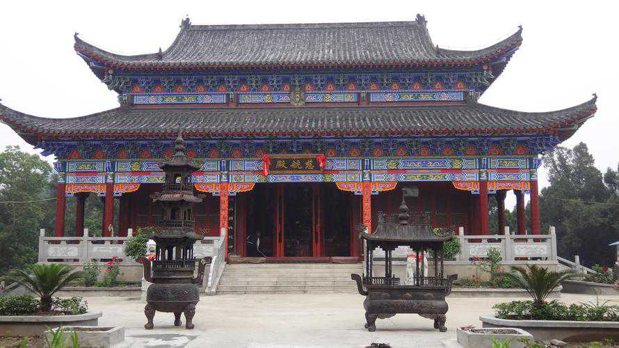 黄埔军校第八期中的华容人