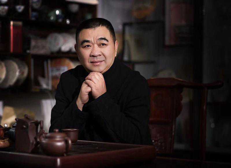 陆慧军:当代紫砂国家级工艺美术大师 陆慧军:当代紫砂国家级工艺美术大师