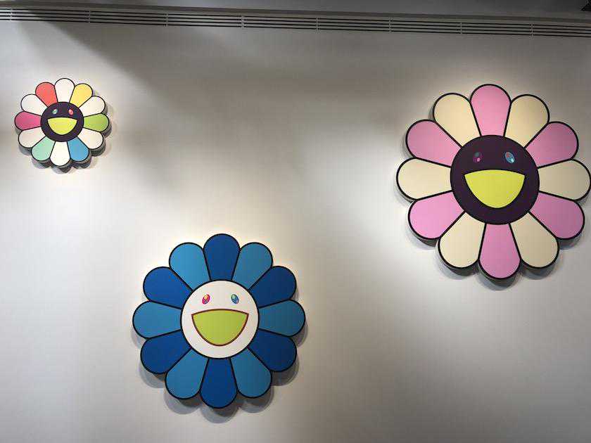 假展风波还没过，村上隆自己到中国办了场个人展