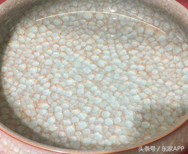 龙泉青瓷冰裂纹,独一无二的残缺之美,是怎样形成的? 龙泉青瓷冰裂纹,独一无二的残缺之美,是怎样形成的?