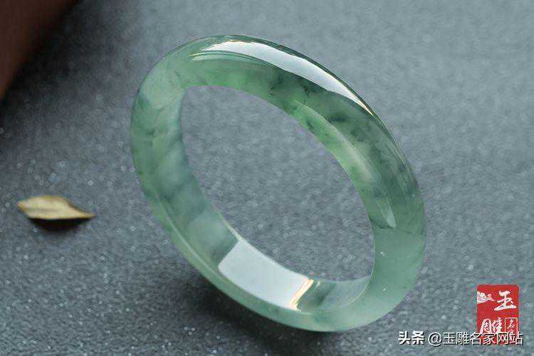 玉手镯一般多少钱？玉手镯的市场价格是多少？