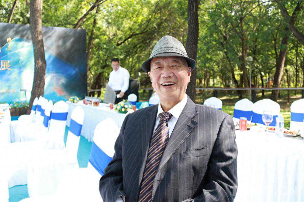 尼玛泽仁：用真诚的笔触去绘现纯净雪域