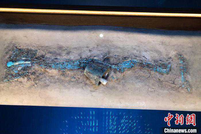 揭秘二里头遗址：绿松石龙形器有何寓意？