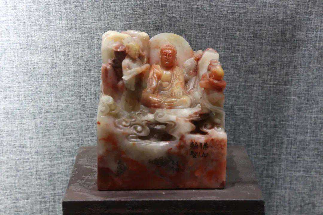 【民间宝藏】寿山石朝圣佛山印章