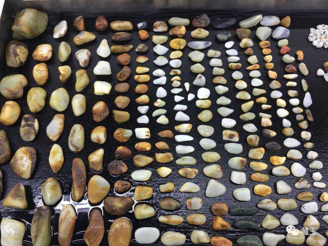 比红皮少，比洒金皮贵，这种皮色的籽料为何珍贵？