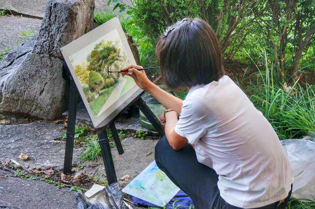 走进朝鲜，为什么很多朝鲜人喜欢画画？