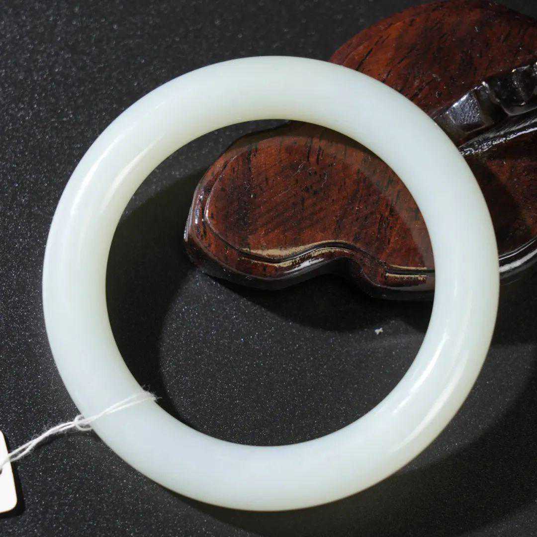 翠玉撷珍——和田玉专场网络拍卖会（第四期）| 北京荣宝