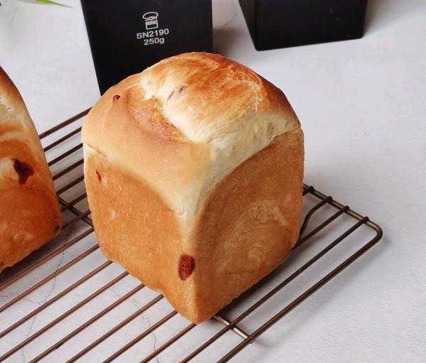 一定要收藏的奶酪咸吐司,简单零失败 一定要收藏的奶酪咸吐司,简单零失败