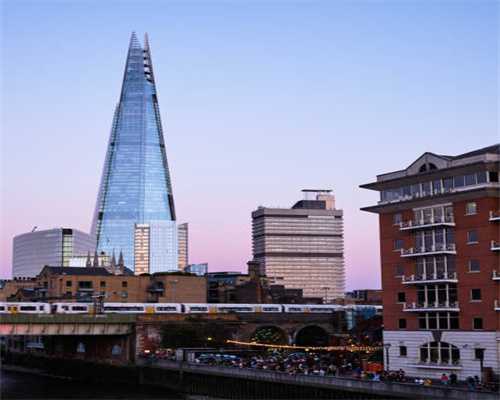 喜欢吃面粉的要收藏，教你做小饼干，酥脆香甜，学会不用买饼干了